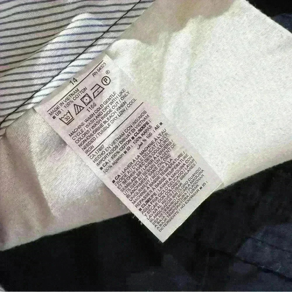 Old Navy Polka Dot Shorts - Picture 8 of 8